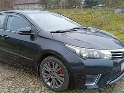 Czarny Używany 2014 Toyota Corolla Sedan/Limuzyna | 43 500 zł (Uczciwa cena)