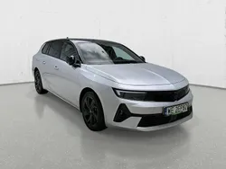 Srebrny Używany 2024 Opel Astra Kombi | 56 100 zł (Uczciwa cena)
