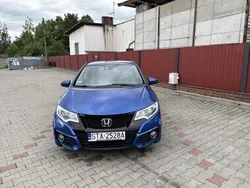 Niebieski Używany 2015 Honda Civic Kombi | 40 000 zł