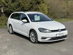 Biały Używany 2018 VW Golf VII Kombi | 64 900 zł (Dość drogi)