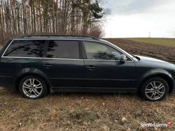 Zielony Używany 2004 VW Passat Kombi | 48 500 zł