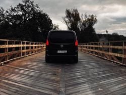 Brązowy Używany 2020 Opel Combo Minivan | 38 999 zł (Dobra cena)