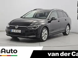 Czarny Używany 2021 VW Golf VIII Kombi | 64 900 zł (Uczciwa cena)