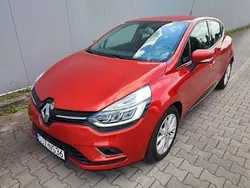 Używany 2018 Renault Clio IV Intens Hatchback | 32 900 zł (Uczciwa cena)