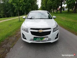 Biały Używany 2013 Chevrolet Cruze Sedan/Limuzyna | 19 900 zł (Uczciwa cena)
