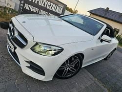 Biały (metalik, perła) Używany 2018 Mercedes E220 AMG Kabriolet | 189 999 zł