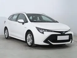 Biały Używany 2020 Toyota Corolla Kombi | 74 999 zł (Dobra cena)