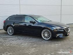 Czarny Używany 2017 Mazda 6 Kombi | 49 700 zł