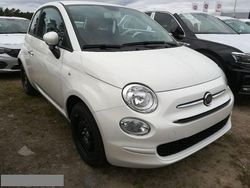 Biały (metalik) Używany 2018 Fiat 500 Hatchback | 45 500 zł (Uczciwa cena)