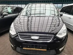 Czarny Używany 2011 Ford Galaxy Minivan | 28 700 zł (Uczciwa cena)