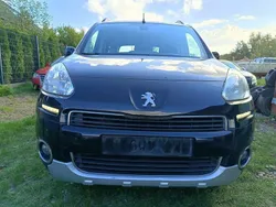 Czarny Używany 2015 Peugeot Partner Minivan | 27 800 zł (Uczciwa cena)