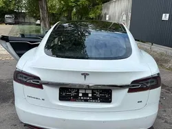 Biały Używany 2014 Tesla Model S Sedan/Limuzyna | 73 000 zł