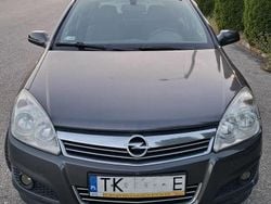 Inny kolor Używany 2009 Opel Astra Hatchback | 5500 zł (Dobra cena)