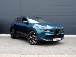 Lakier metalizowany szary arese Nowe 2025 Alfa Romeo Junior Edizione Speciale SUV | 134 360 zł