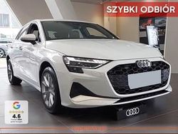 Biały Nowe 2025 Audi A3 Sportback Advanced Hatchback | 142 800 zł (Dobra cena)