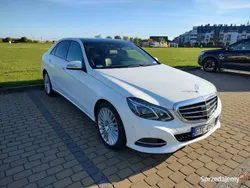 Biały Używany 2014 Mercedes E350 Sedan/Limuzyna | 73 000 zł (Dość drogi)