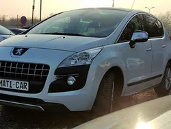 Biały (metalik, perła) Używany 2012 Peugeot 3008 Minivan | 24 850 zł (Super Cena)