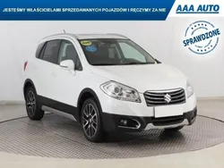 Biały Używany 2013 Suzuki SX4 S-Cross SUV | 49 999 zł (Uczciwa cena)