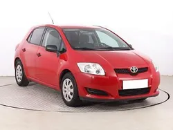 Czerwony Używany 2009 Toyota Auris Hatchback | 22 499 zł (Uczciwa cena)