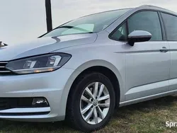 Srebrny Używany 2019 VW Touran Minivan | 59 999 zł (Dobra cena)