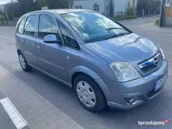 Srebrny Używany 2009 Opel Meriva Minivan | 11 000 zł (Dość drogi)