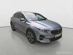 Srebrny Używany 2021 Kia XCeed SUV | 88 001 zł (Uczciwa cena)