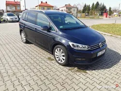 Czarny Używany 2019 VW Touran Highline Minivan | 77 500 zł (Drogi)