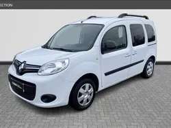 Biały Używany 2017 Renault Kangoo Zen Minivan | 39 900 zł
