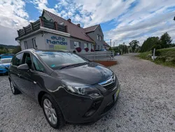 Szary Używany 2014 Opel Zafira Minivan | 33 900 zł (Uczciwa cena)