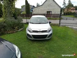 Srebrny Używany 2013 Kia Rio 2 Hatchback | 12 500 zł (Dobra cena)