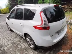 Biały Używany 2014 Renault Grand Scénic III LIMITED Minivan | 32 700 zł