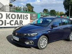Niebieski ciemny (metalik) Używany 2018 Fiat Tipo Kombi | 44 900 zł