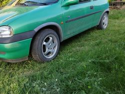 Zielony Używany 1998 Opel Corsa Hatchback | 3600 zł (Uczciwa cena)