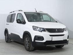 Biały Używany 2022 Peugeot Rifter Minivan | 67 999 zł (Uczciwa cena)