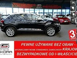 Czarny (metalik, perła) Używany 2022 VW T-Roc SUV | 121 900 zł (Drogi)