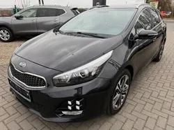 Czarny Używany 2017 Kia Ceed GT GT-Line Kombi | 37 900 zł