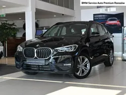 Czarny (metalik) Używany 2020 BMW X1 SUV | 114 900 zł (Dość drogi)