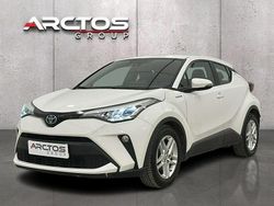 Biały Używany 2019 Toyota C-HR Comfort SUV | 76 900 zł (Uczciwa cena)