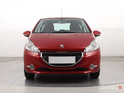 Czerwony Używany 2014 Peugeot 208 Hatchback | 24 999 zł (Uczciwa cena)