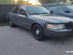 Używany 2009 Ford Crown Victoria Sedan/Limuzyna | 43 000 zł