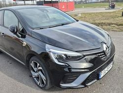 Czarny (metalik) Używany 2023 Renault Clio V R.S. Hatchback | 66 200 zł