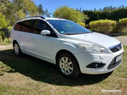 Biały Używany 2009 Ford Focus Kombi | 8900 zł (Uczciwa cena)
