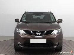 Brązowy Używany 2015 Nissan Qashqai SUV | 43 899 zł (Uczciwa cena)