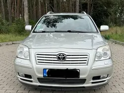 Srebrny Używany 2005 Toyota Avensis Kombi | 8900 zł (Dobra cena)