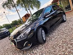 Czarny Używany 2018 Hyundai i30 Hatchback | 48 900 zł (Uczciwa cena)
