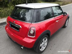 Czerwony Używany 2007 Mini ONE Hatchback | 16 900 zł (Dość drogi)