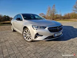 Srebrny Używany 2021 Opel Insignia Hatchback | 86 900 zł (Dość drogi)