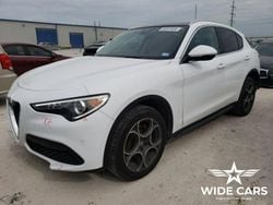 Biały (metalik) Używany 2018 Alfa Romeo Stelvio Veloce SUV | 43 900 zł