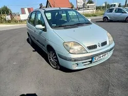 Srebrny Używany 2001 Renault Scénic Minivan | 1700 zł