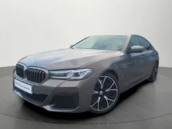 Szary alvit bmw individual metalizowany Używany 2022 BMW M550 Shadowline Sedan/Limuzyna | 399 900 zł